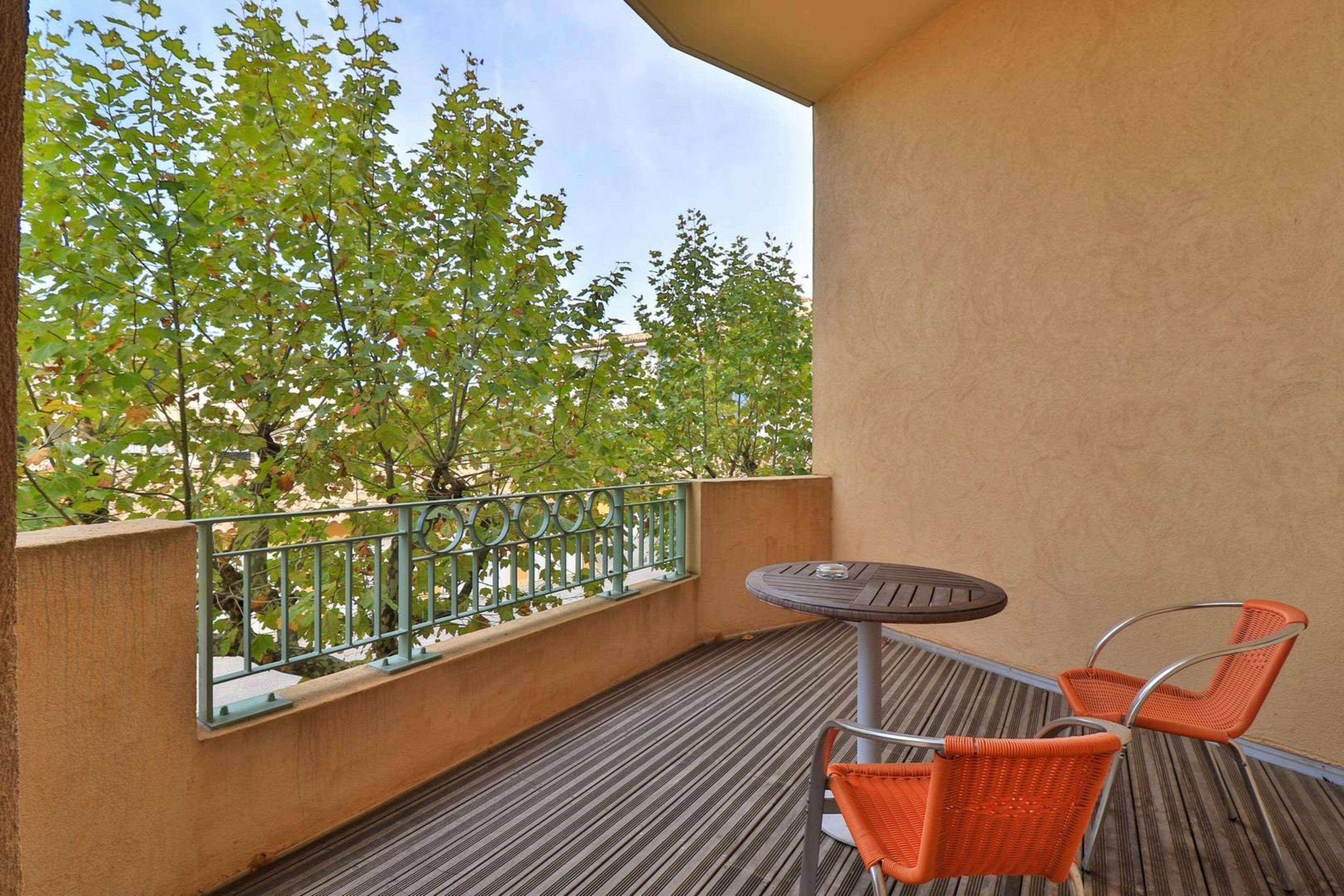 Hotel Sanary, Soleil Et Jardin - Renovation Hiver 2024-25 Exterior foto